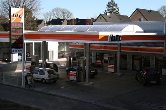 Die Eröffnung 2